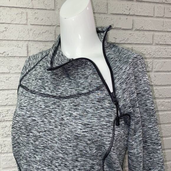 Eddie Bauer Activewear Light Sweater Size M - Picture 4 of 10